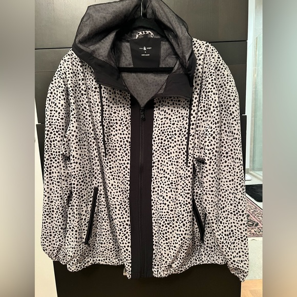 Lou & Grey Black & White Leopard Print Windbreaker Jacket (XL) - Picture 1 of 10